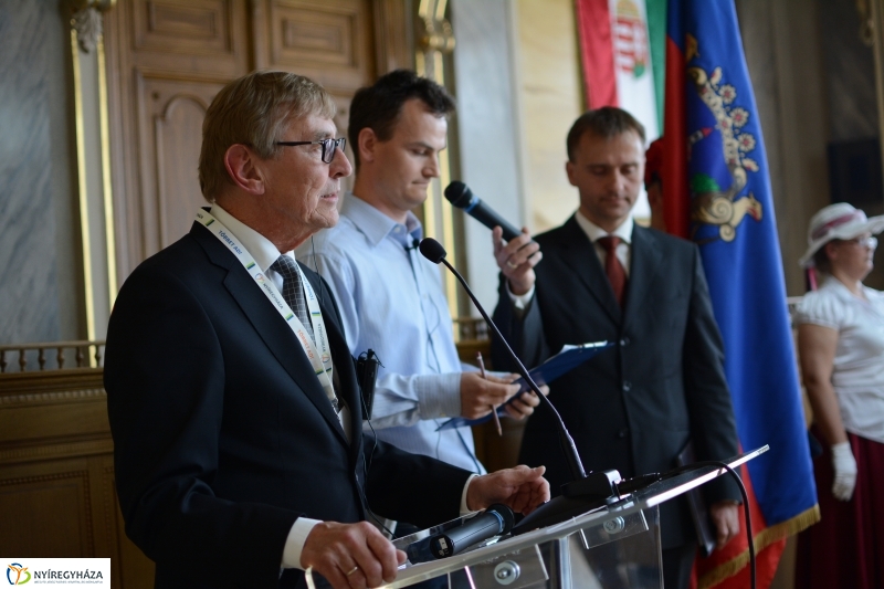 Ünnepi Közgyűlés a Városházán