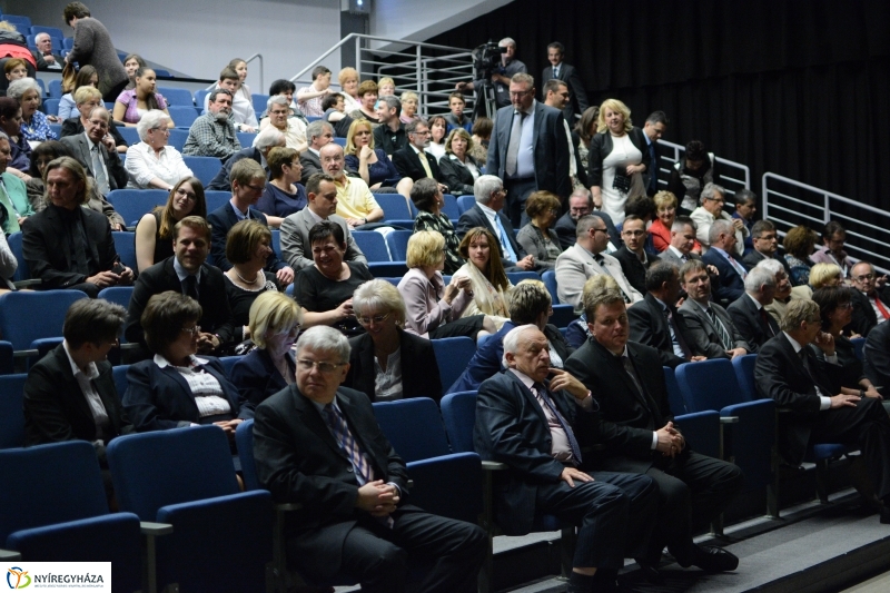 Ünnepi Hangverseny a VMKK-ban