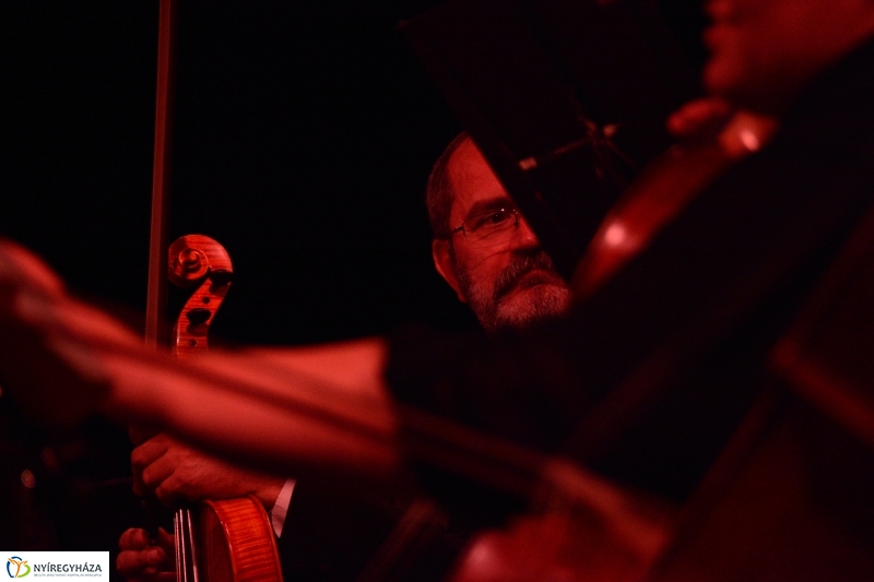 Ünnepi Hangverseny a VMKK-ban