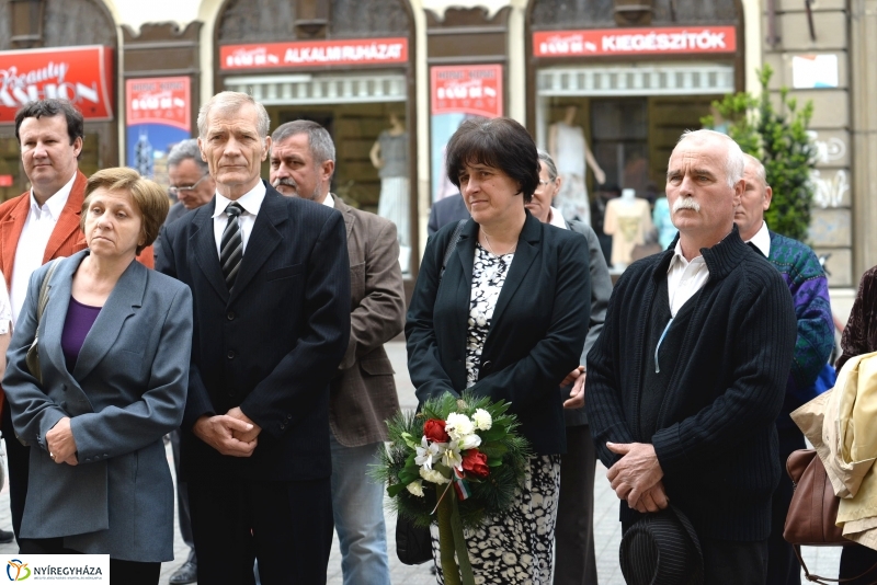 A Felvidék 1947  Egyesület koszorúzása