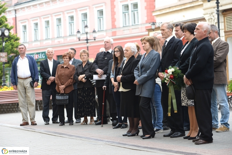 A Felvidék 1947  Egyesület koszorúzása