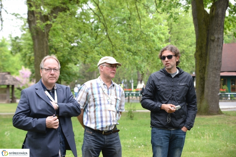 Faültetés a testvérváros képviselőivel