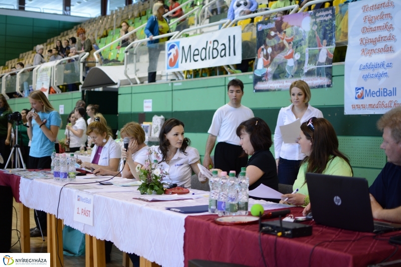 Mediball bajnokság a Bujtosi Szabadidő Csarnokban