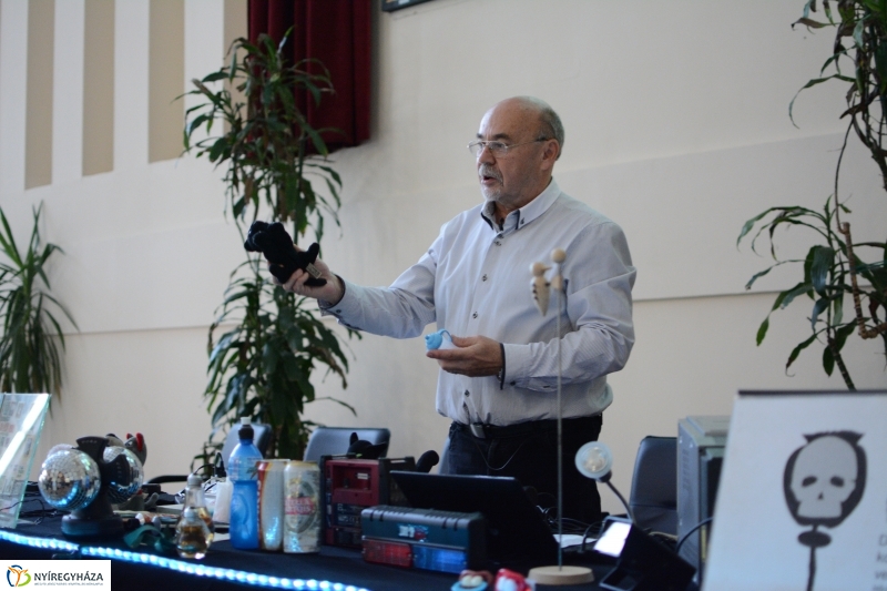 Kábítószer prevenciós előadás a Nyíregyházi Főiskolán