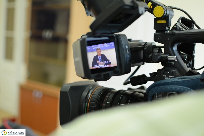 Fidesz Sajtótájékoztató