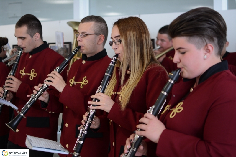 Tűzzománc kiállítás a VMKK-ban