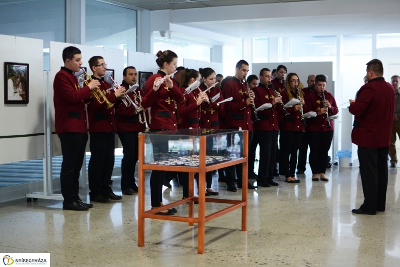 Tűzzománc kiállítás a VMKK-ban