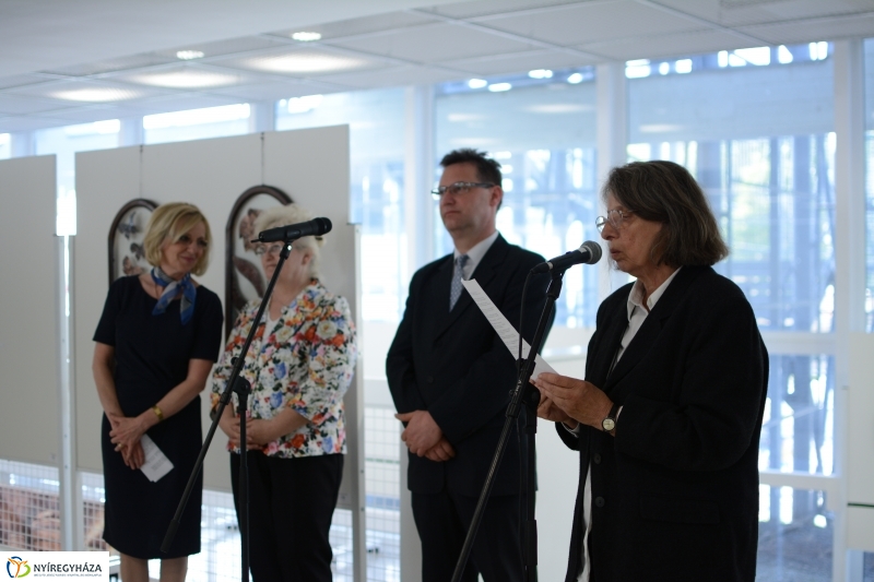 Tűzzománc kiállítás a VMKK-ban