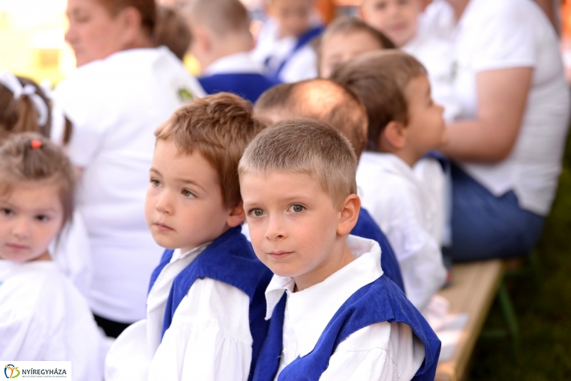 Így tedd rá program avató