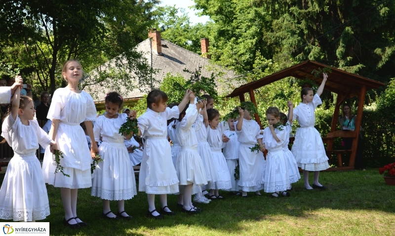 Így tedd rá program avató