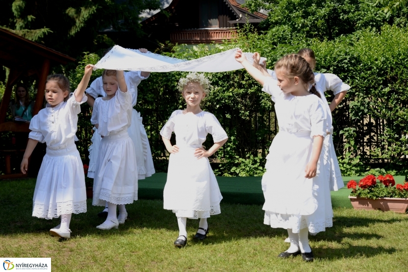 Így tedd rá program avató