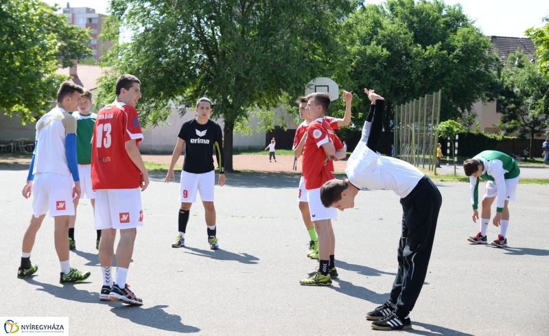 Megkezdődött a kézilaba diákolimpia