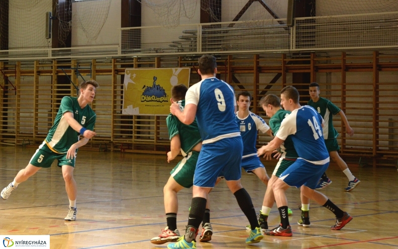 Megkezdődött a kézilaba diákolimpia