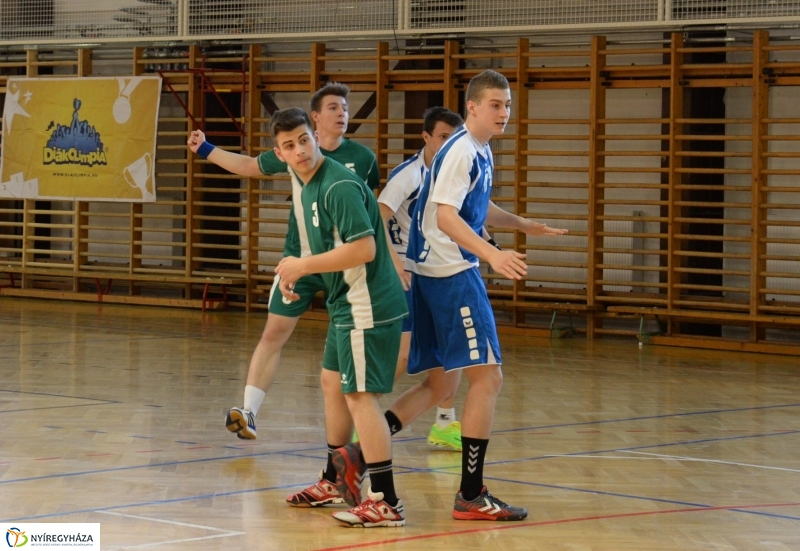 Megkezdődött a kézilaba diákolimpia