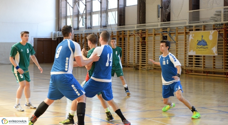 Megkezdődött a kézilaba diákolimpia