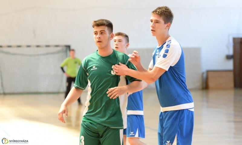 Megkezdődött a kézilaba diákolimpia