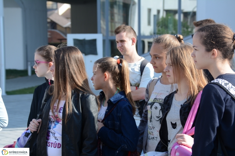 Nyeremény kirándulásra indultak a Like döntősei