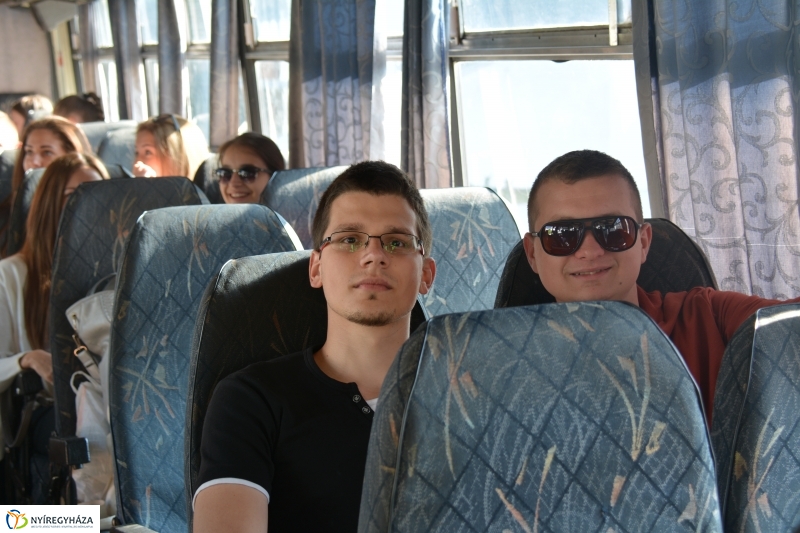 Nyeremény kirándulásra indultak a Like döntősei