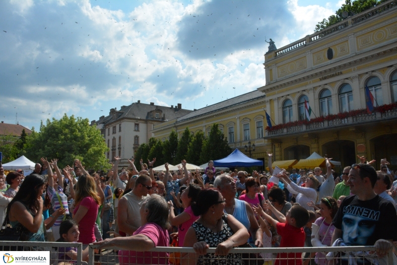 Városi Gyermeknap a Kossuth téren