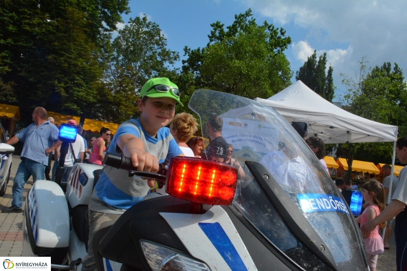Városi Gyermeknap a Kossuth téren