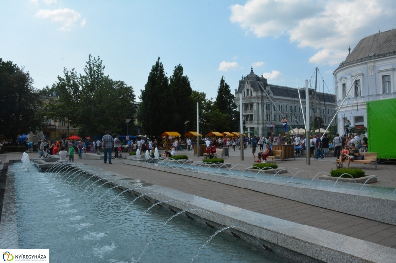 Városi Gyermeknap a Kossuth téren
