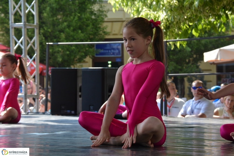 Városi Gyermeknap a Kossuth téren