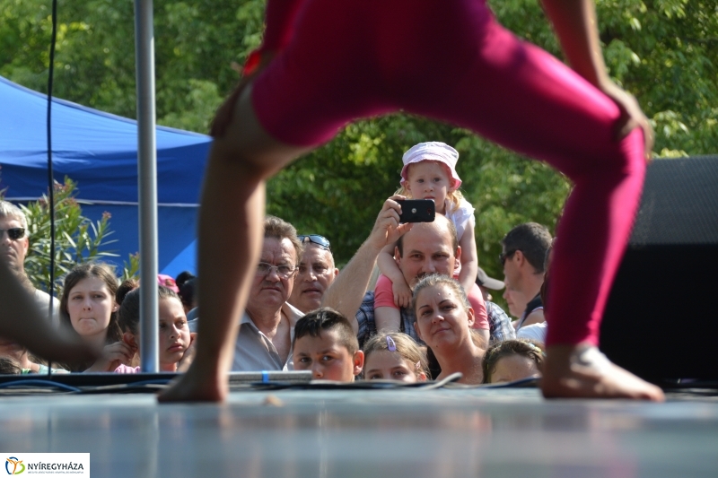 Városi Gyermeknap a Kossuth téren