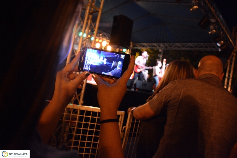 Ezer lámpás éjszakája