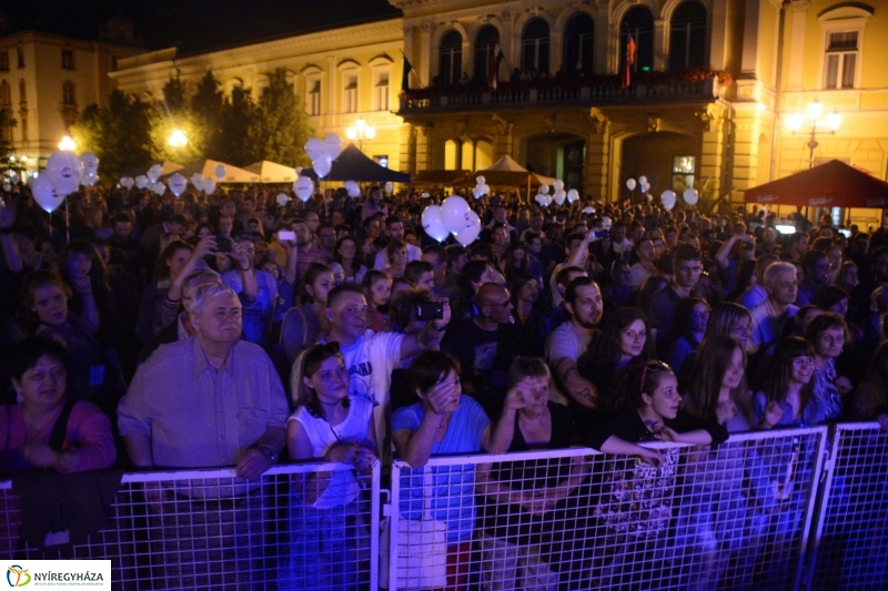 Ezer lámpás éjszakája