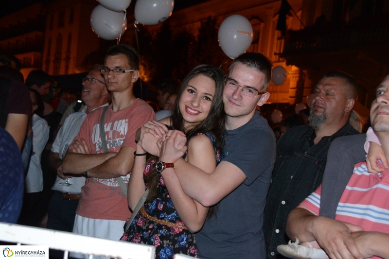 Ezer lámpás éjszakája