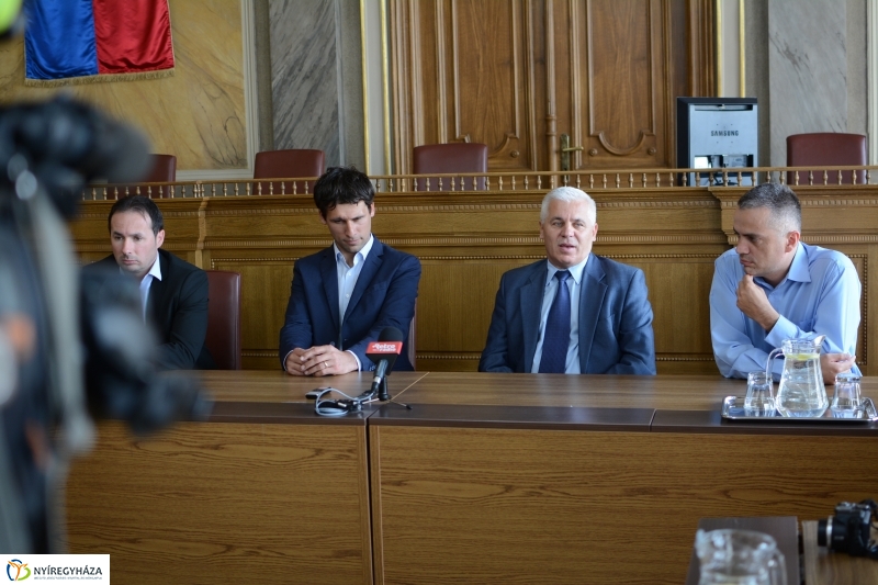 Kézilabda Sajtótájékoztató a Városházán