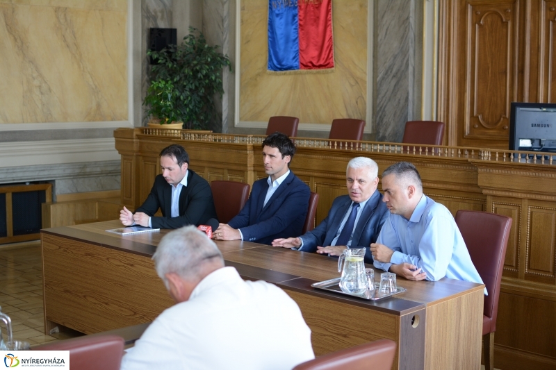 Kézilabda Sajtótájékoztató a Városházán