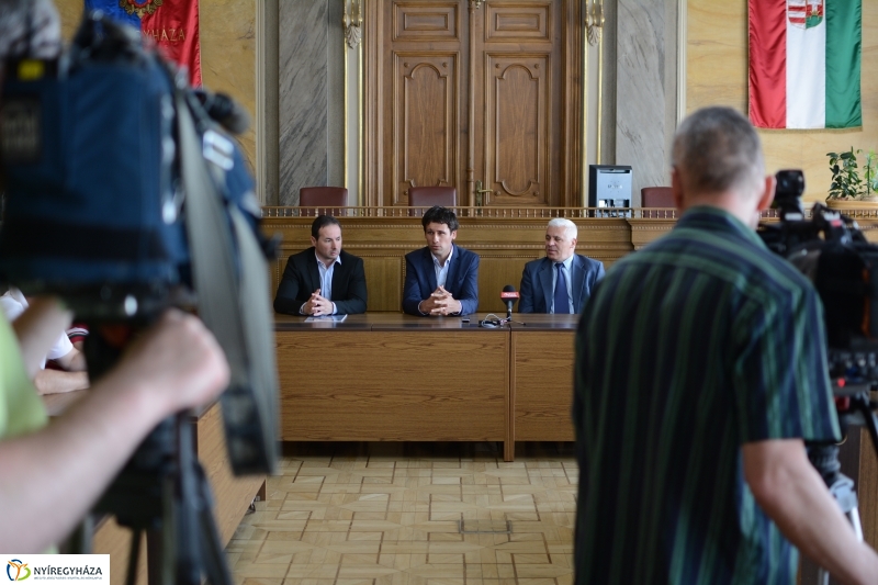 Kézilabda Sajtótájékoztató a Városházán