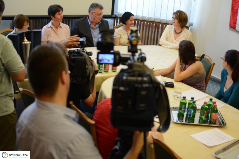 Korányi Vándorserleg a Jósa András Kórházban 