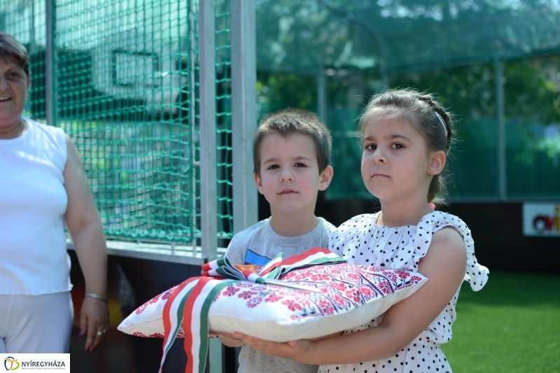 Ovi focipályák átadása