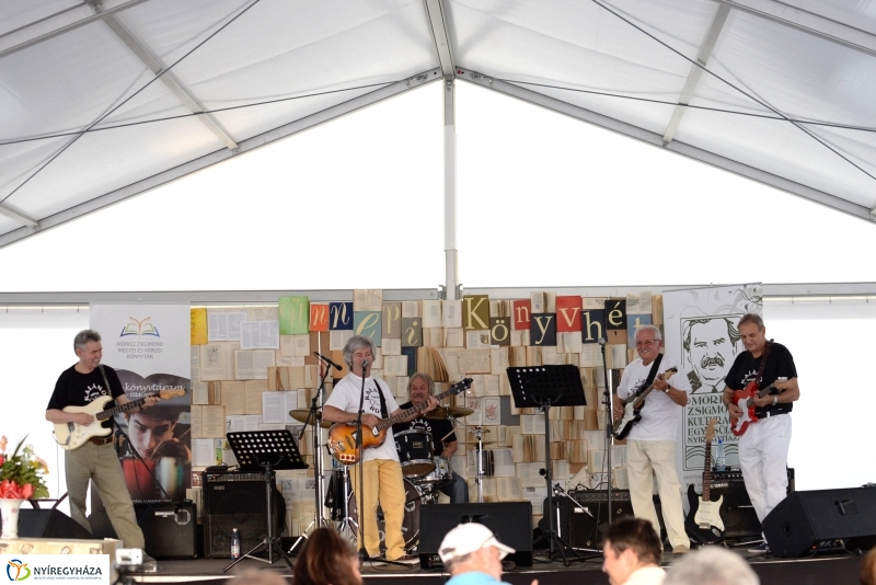 Az Ünnepi Könyvét második napi programjából