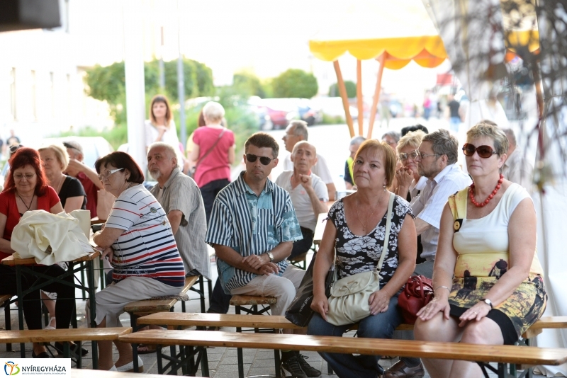 Az Ünnepi Könyvét második napi programjából