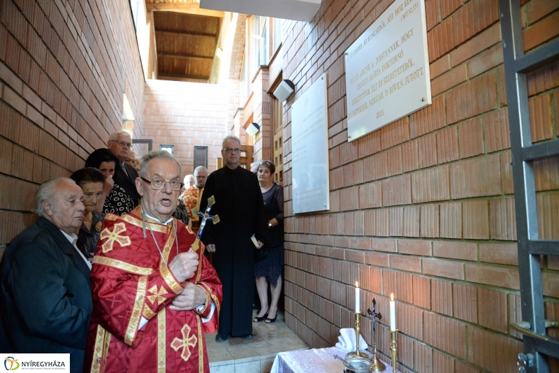 Táblaavatás Pregun Márta emlékére