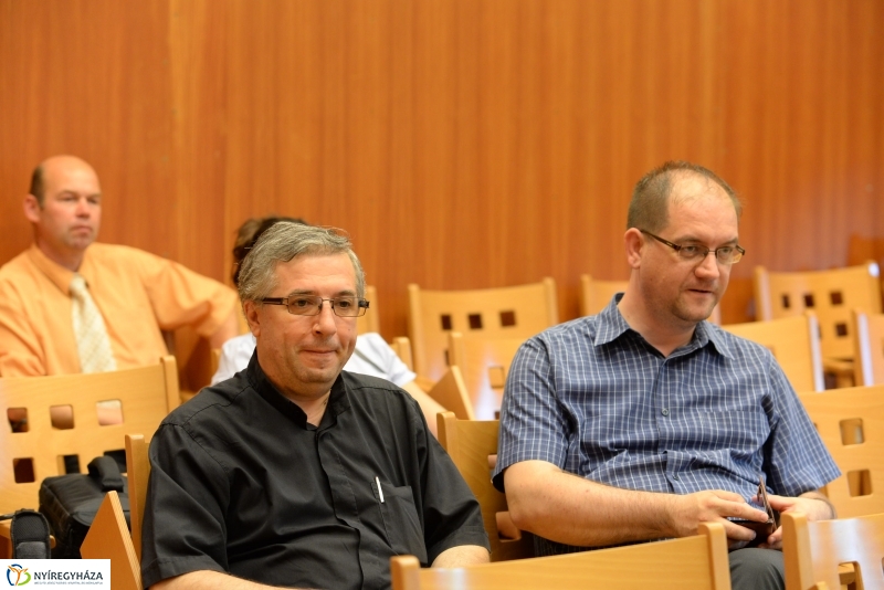 Egyházkormányzati változások-sajtótájkoztató