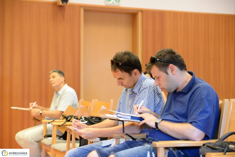 Egyházkormányzati változások-sajtótájkoztató