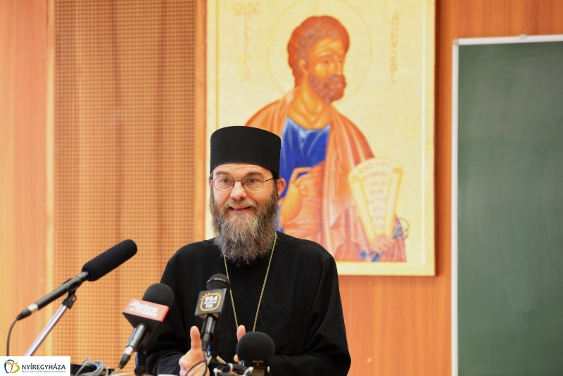 Egyházkormányzati változások-sajtótájkoztató