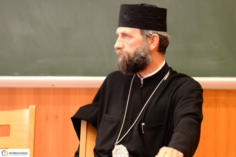 Egyházkormányzati változások-sajtótájkoztató