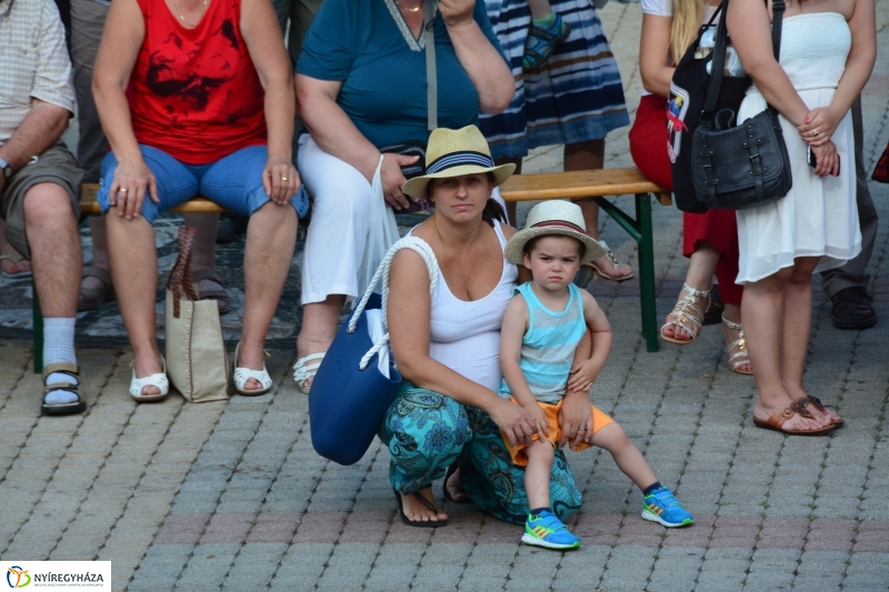 Tér Zene Koncert a Kossuth téren