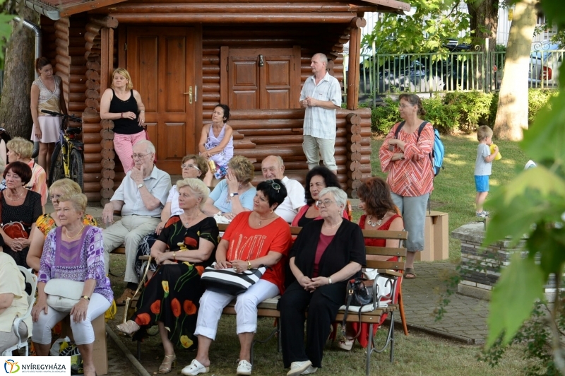 A Milord együttes fellépése a Bencs Villában