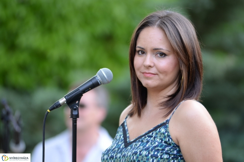 A Milord együttes fellépése a Bencs Villában