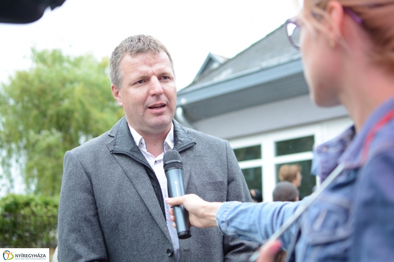 Ételosztás a Kikelet Óvodában 