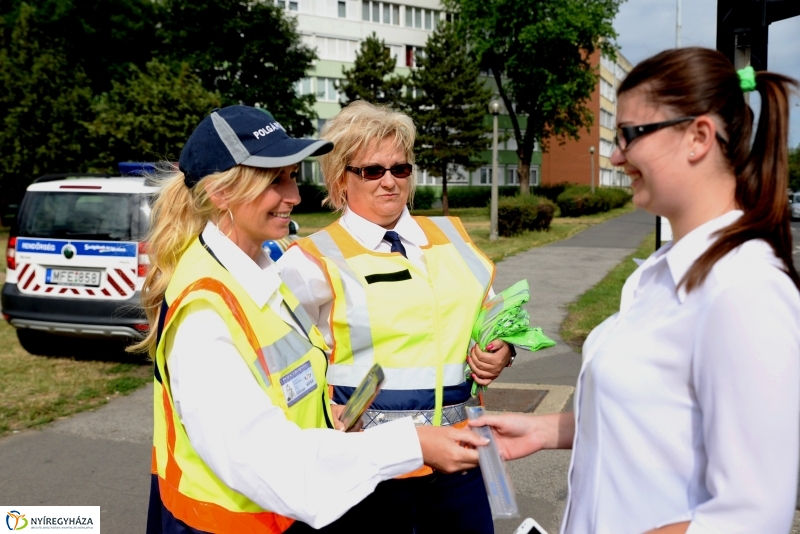 Közlekedésbiztonsági figyelemfelhívó akció