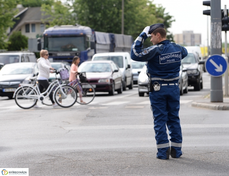 Közlekedésbiztonsági figyelemfelhívó akció