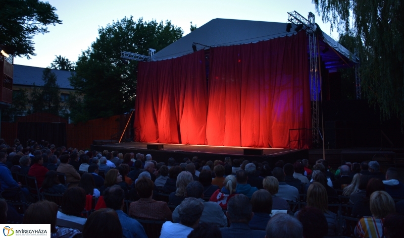 Csárdáskirálynő a Szabadtéri színpadon