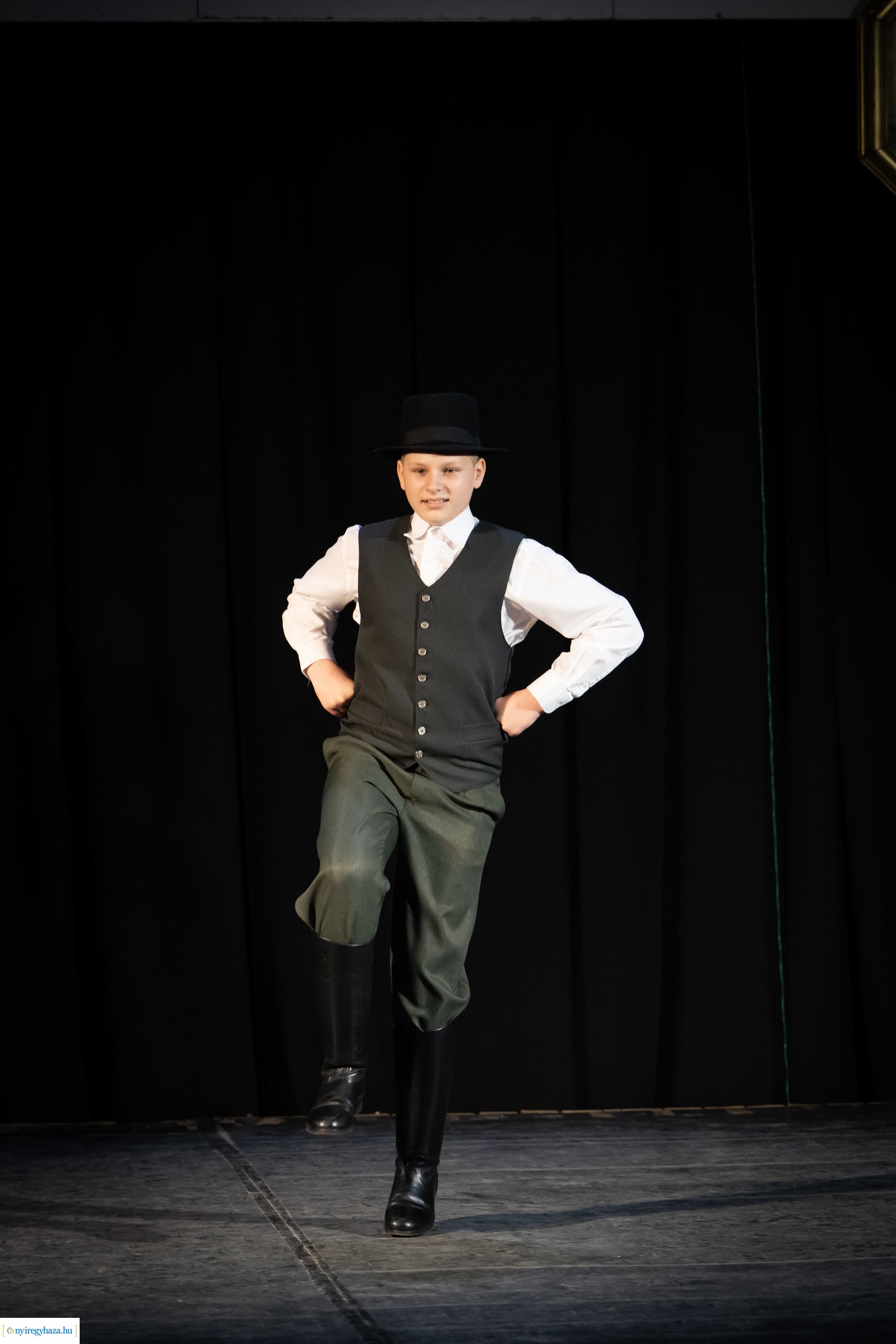 25-jére rendezték meg a Vécsey- Vásárhelyi Országos Kamara Néptánc, Népzenei és Népdaléneklési Versenyt